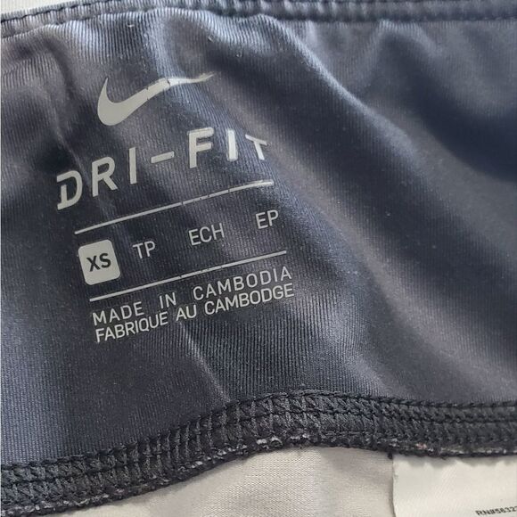 Nike Gray & Black Watercolor Leggings - Picture 4 of 6